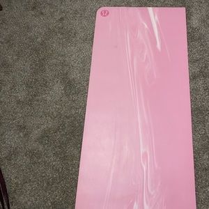 Lululemon Arise Mat Made FSC-Certified Rubber 5mm